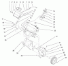 Toro 38416 (2400) - CCR 2400 Snowthrower, 1997 (7900001-7999999) Listas de piezas de repuesto y dibujos ENGINE & FUEL TANK ASSEMBLY